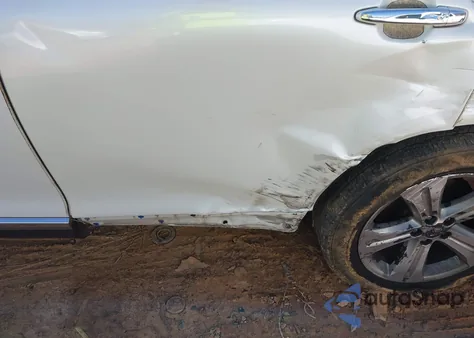 2013 Toyota Highlander Limited V6 z USA, uszkodzony, nr VIN 5TDDK3EH9DS250304